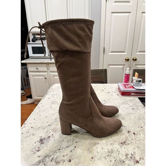 Marc Fisher Shoes - Marc Fisher Brown Faux Suede Cuff Tie Knee Boots sz 29 EUC